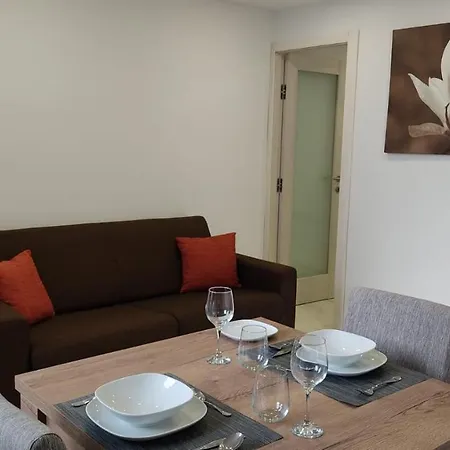10 Park * Msida